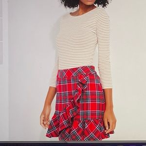 Vineyard vines skirt